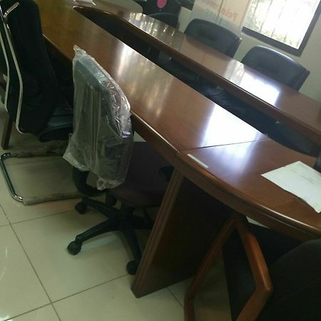 Pc Entreprises Hotel Delmas 외부 사진